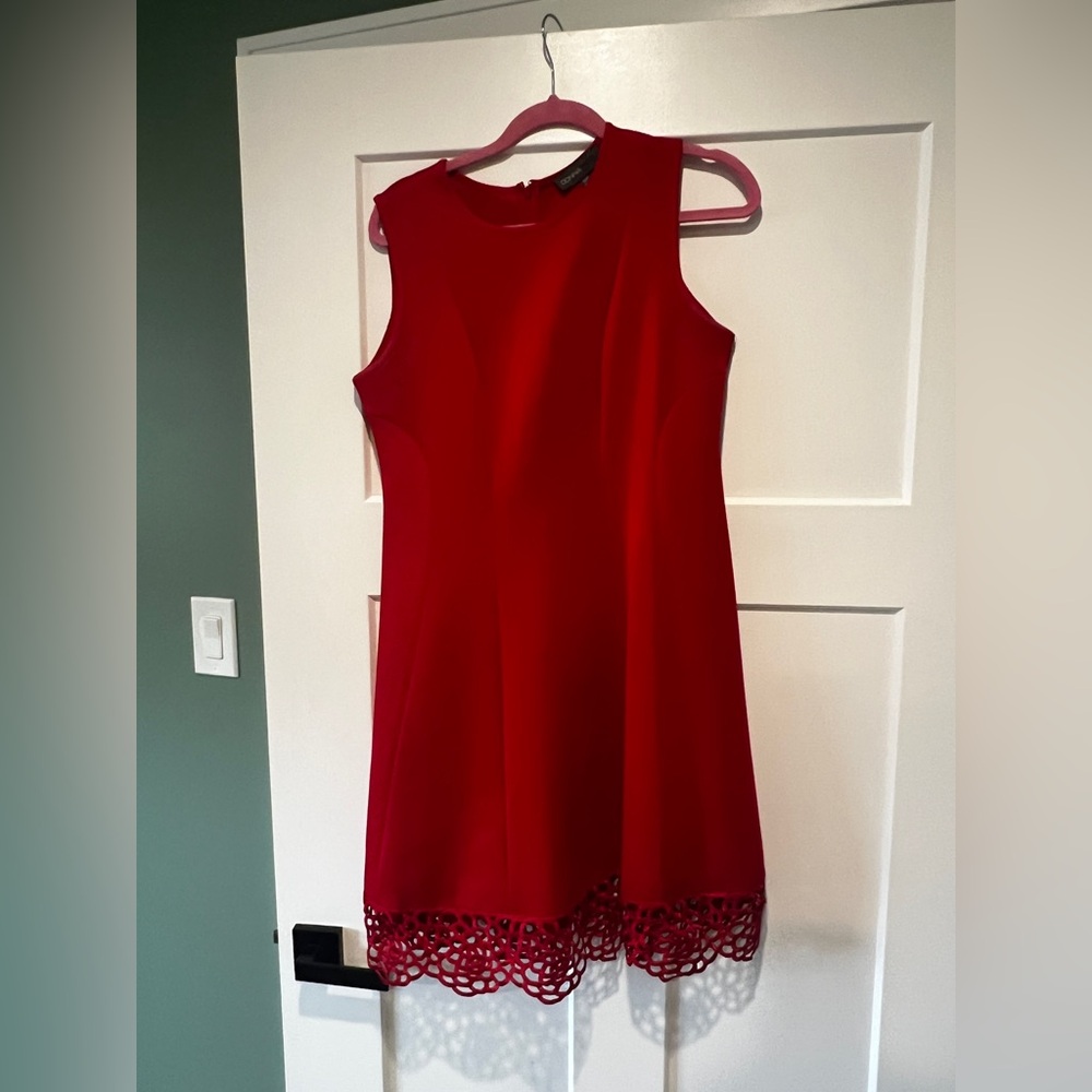 Donna Ricco Red Sleeveless Sheath Mini Dress